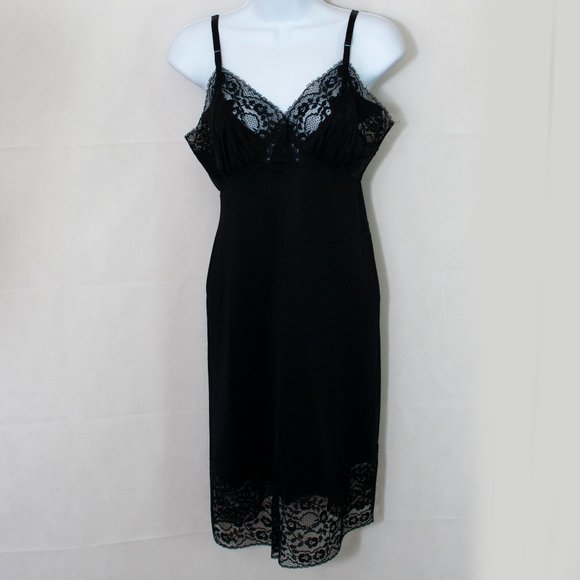 Vintage Other - Vintage Van Raalte Satin Suavette Slip S 32 1301X